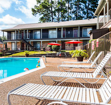 Pool View 5 at The Abbey in Longview TX