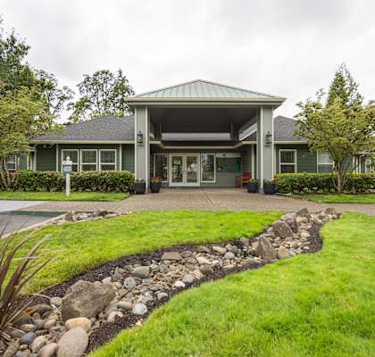 Entrance to Commons at Dawson Creek Apartments, Oregon, 97124