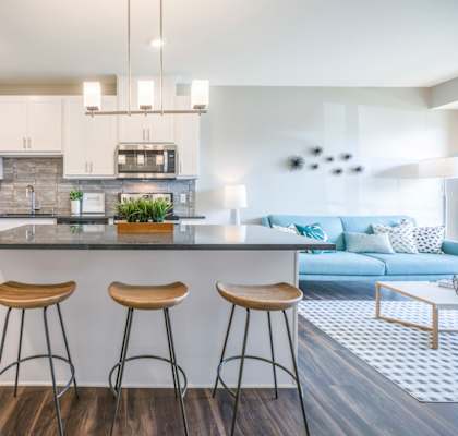 Ascend at Woodbury luxury apartments