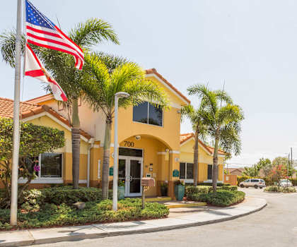 Welcome to Tallman Pines I and II apartments in deerfield beach, florida