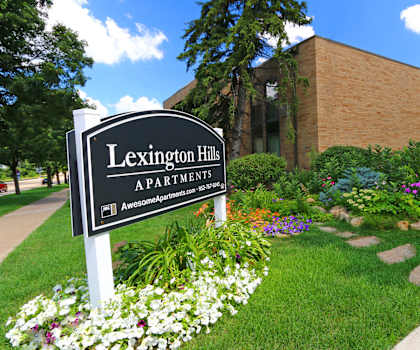 Lexington Hills Exterior, St. Paul, Minnesota