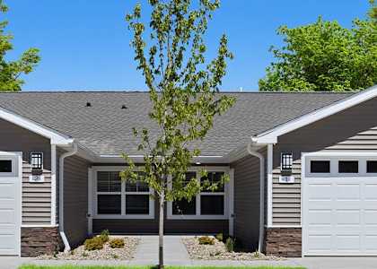 Cincinnati Ohio Apartment Rentals Redwood Living Redwood Cincinnati Tealtown Road Flash Gallery Exterior