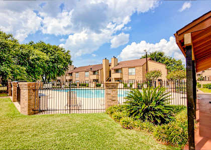 Pool Exterior at 600 Baylor in Longview Tx
