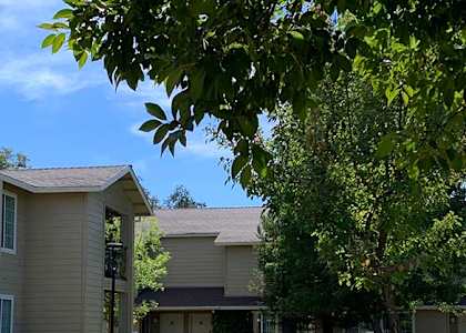 exterior building with landscape at COURTYARDS @ PENN VALLEY, PENN VALLEY, CA 95946