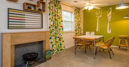 Waterford Court Apartments in Lafayette IN