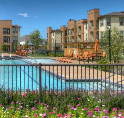 a view of the pool at the bradley braddock road station apartments