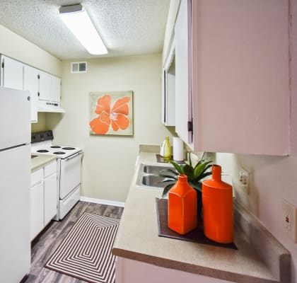 The Berkley Apartments kitchen