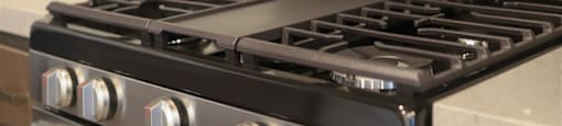 Kitchen Stove at Loma Villas Apartments, San Bernardino