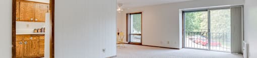 Trendy Master Carpeted at Wayzata Woods Apartments, Wayzata, Minnesota