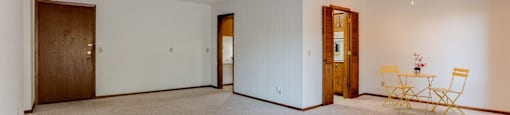 Vacant Living Area at Wayzata Woods Apartments, Wayzata, 55391