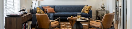 Club House Lounge at Blu on the Boulevard, LA, 70810