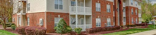 Property Exterior at Patriots Pointe, Hillsborough, North Carolina