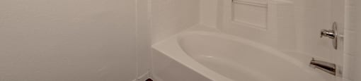 Large Soaking Tub In Bathroom at Aspen Peak, Henderson, NV