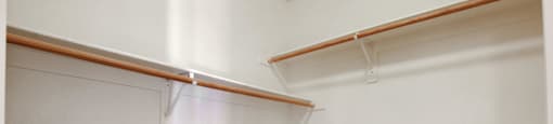 Built-In Shelving In Closet at Aspen Peak, Henderson, NV, 89011