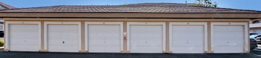 Universally Attached And Detached Garages at Aspen Peak, Henderson, NV, 89011