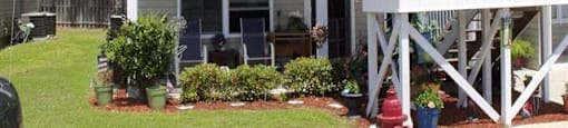 Green Garden Style Apartmentsat Ava Kay Townhomes, Florida