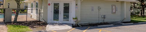 Exterior View at Seaside Villas Apartments, St Augustine