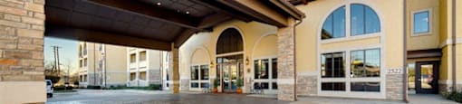 Entry Way at Aventine at Kessler Park, Texas