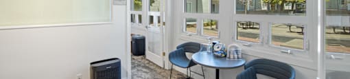 Office Seating at Delphine on Diamond in San Francisco, CA 94131