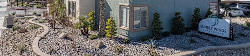 Welcome to Sunset Winds in Henderson, NV 89014