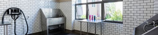 Pet parlor and pet washing station at Aventine, Hercules