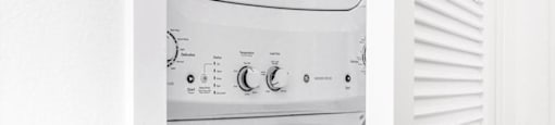 Laundry at G12, Los Angeles, 90015