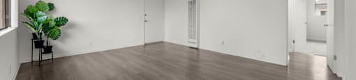 Large living area at Sunset Square Apartments, West Covina, California, 91790