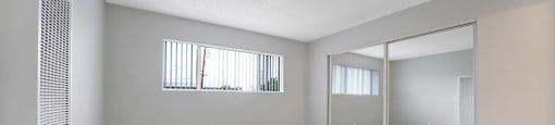 empty living room at Sunset Square, West Covina, CA