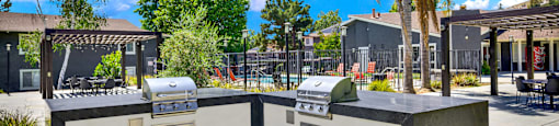 Outdoor at Monterra Ridge Apartments, California,91351