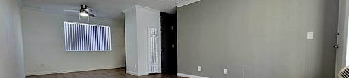 2x2 Living Room at Villa La Paz Apartments, California, 90706