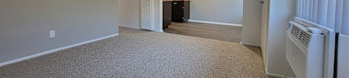 B19 Living and Dining at Villa La Paz Apartments, California, 90706