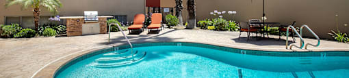 Sparkling Pool Jaclyn Terrace Apartments Valley Village