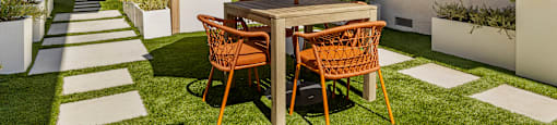 Kling Trio Courtyard Tables