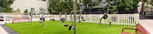 Outdoor Fitness Area at Parkway Plaza Apartments, California, 90230