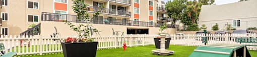 Pet Park at Parkway Plaza Apartments, California