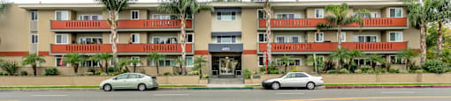 Apartments in Sherman Oaks CA - Exterior View of Krystal Terrace Building During Daylight