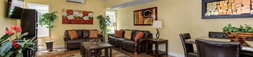 Lounge at The Reserve at Warner Center Apartments, California, 91367