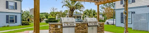 BBQ and picnic area at Planters Trace, Charleston, 29414
