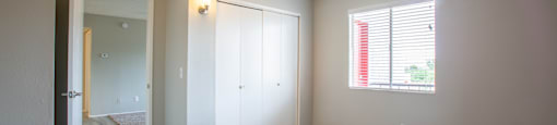 Carpeted Bedroom at The Vintage Apartments, Arizona, 85710
