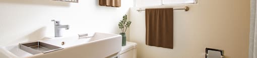 Bathroom at The Continental Apartments in Downtown Phoenix