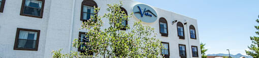 Exterior of The Vistas Apartments