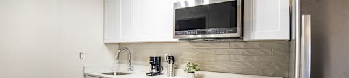 Kitchen at The Vistas Apartments