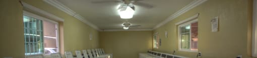 LAUNDRY FACILITY