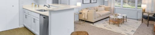 2 BED - 1 BATH | Dining Area