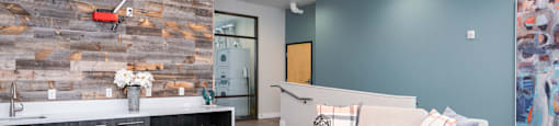 Pearl Studios | Lobby