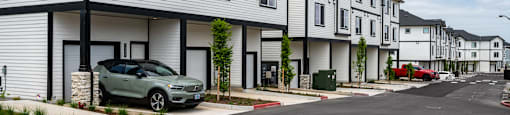 Garage available in Townhomes