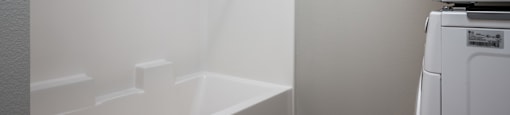 One Bedroom Bathroom