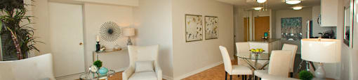 190 Cityview in Brampton, ON living room with hard wood flooring