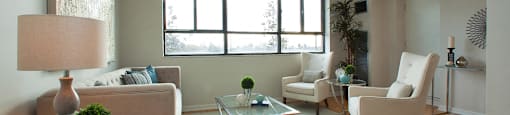 190 Cityview in Brampton, ON Living room with big windows and natural lighting