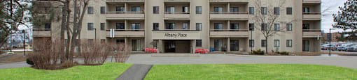Albany Place exterior image of building in Fort Erie, ON